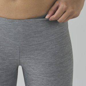 LULULEMON grey wunder under crop legging